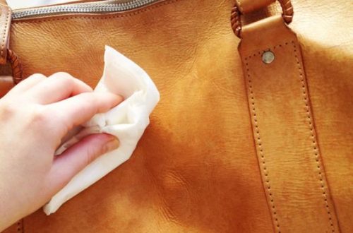 cách bảo vệ túi da khỏi nấm mốc