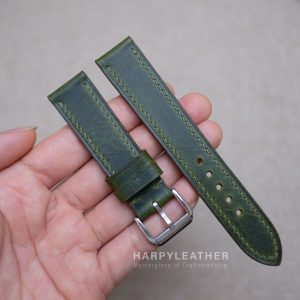 day-dong-ho-Swatch-xanh-reu