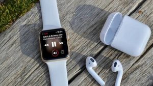 chinh-am-luong-airpods-bang-apple-watch